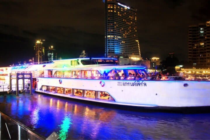 Bangkok Chao Phraya Dinner Cruise: Grand Pearl Evening Buffet & Live Thai Dance photo 3