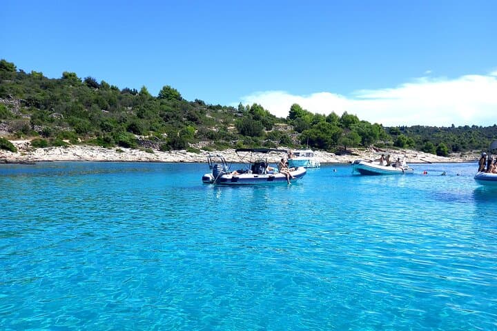 Private Boat Tour to Blue Lagoon & 4 Islands from Split/Trogir photo 5