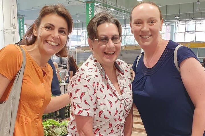 Rome Market Tour and Authentic Aperitivo in a Local Home — Cesarine Experience photo 2
