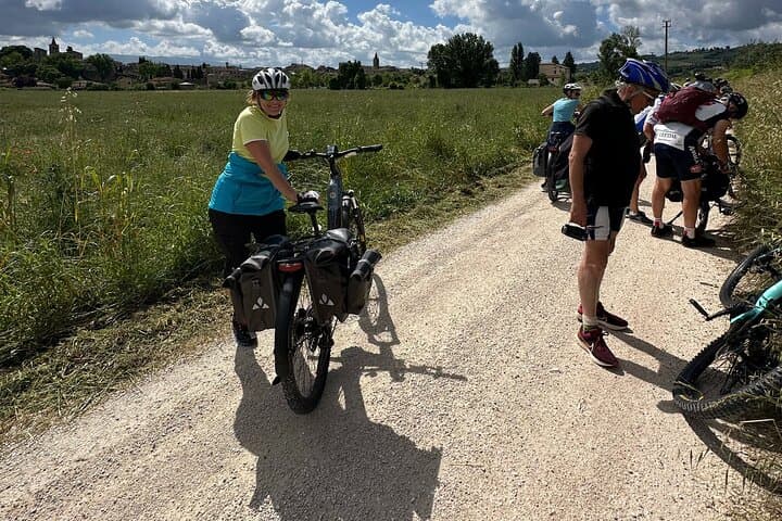 E‑Bike the Umbrian Valley: Bevagna, Spello & Extra‑Virgin Olive Oil Tasting photo 2