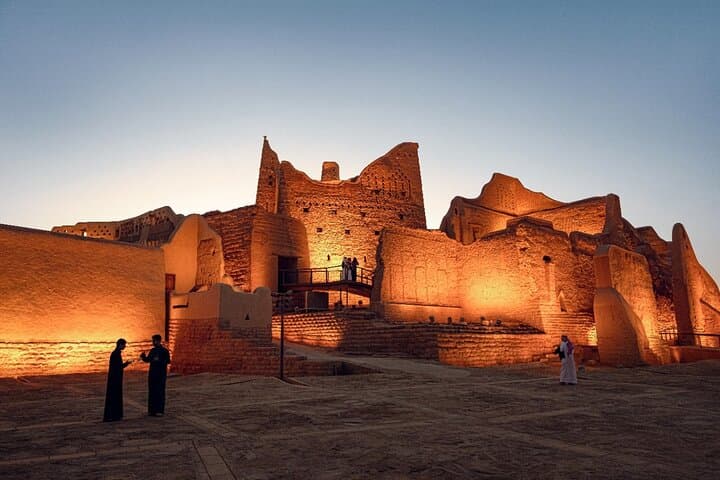 Diriyah Historical Tour with Traditional Dinner — Riyadh Cultural Evening