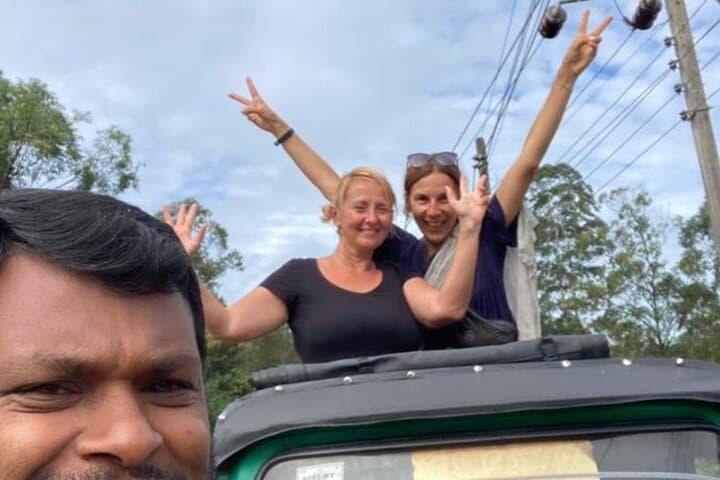 Tuk Tuk Through Kandy: Essential Day Tour of Temples, Gardens & Tea photo 1