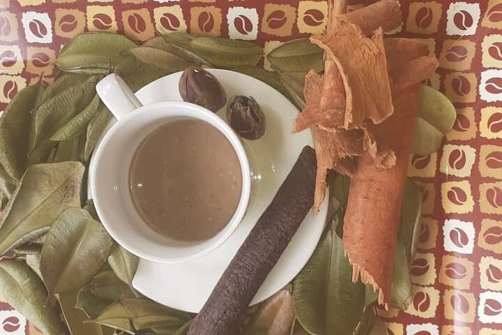 Make Cocotea: St. Lucian Flavored Hot Chocolate Class in Soufrière photo 4