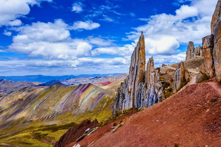Palccoyo Rainbow Mountain Full-Day Tour from Cusco — Palcoyo & Red Valley Views photo 2