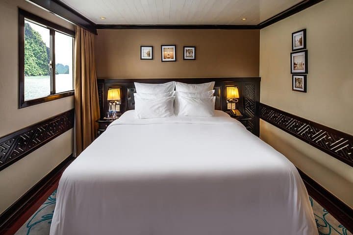Halong Bay 2-Day Luxury Cruise from Hanoi: Titop, Sung Sot & Luon Cave photo 3