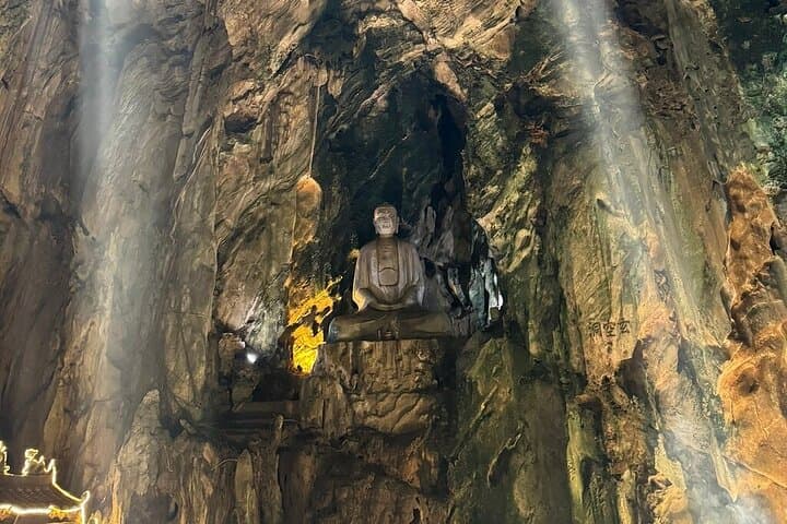 Marble Mountains & Hoi An Night Tour — Lantern Boat, Pagodas and Ancient Streets photo 3