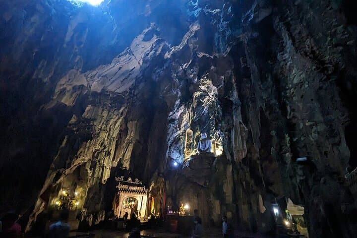 Marble Mountains & Hoi An Night Tour — Lantern Boat, Pagodas and Ancient Streets photo 6