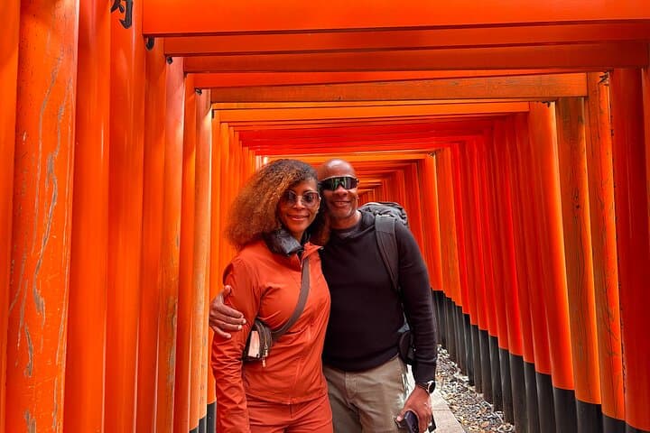 Kyoto 2-Day Private Walking Tour — Temples, Tea Houses & Hidden Alleys photo 3