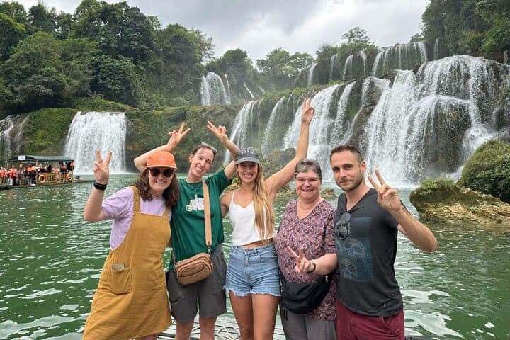4-Day Northern Loop: Ha Giang to Ban Gioc Waterfall Motorbike Adventure photo 4
