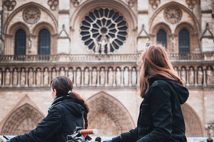 Pedal Through Paris: 3.5-Hour Guided City Highlights Bike Tour photo 3