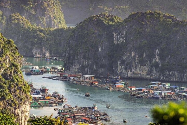 Sunset Kayak Adventure in Lan Ha Bay from Cat Ba