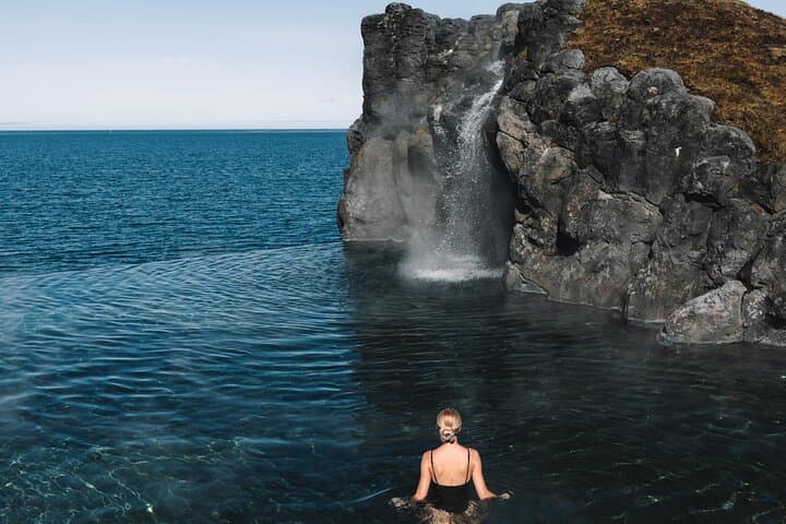 Golden Circle and Sky Lagoon: Private Day Tour from Reykjavík photo 3