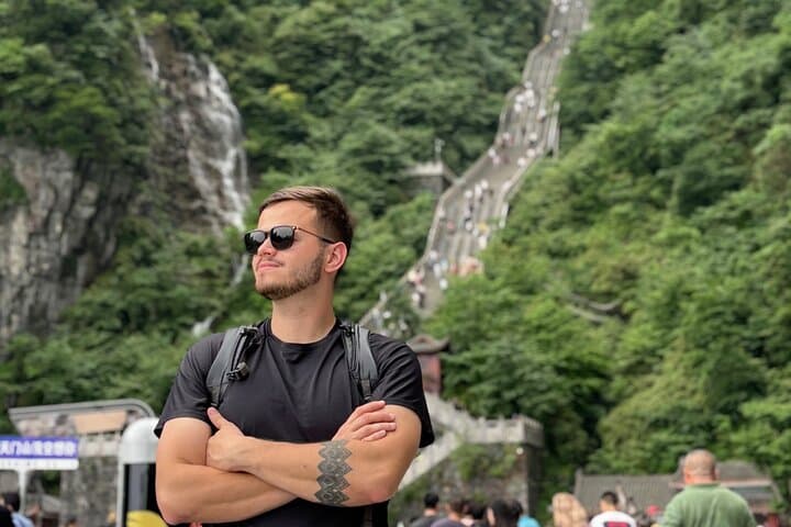 Zhangjiajie 4-Day Private Tour: Avatar Mountains, Sky Garden & Tianmen photo 2