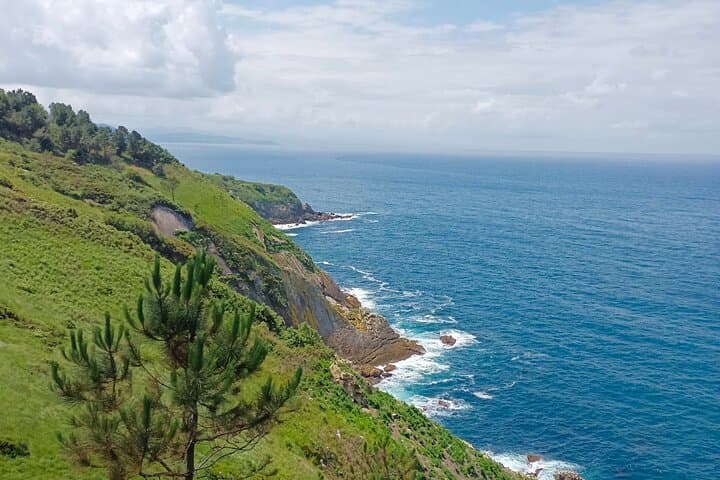 Cliffside Hike from San Sebastián to Pasajes: Coastal Views and Pintxo Finish photo 3