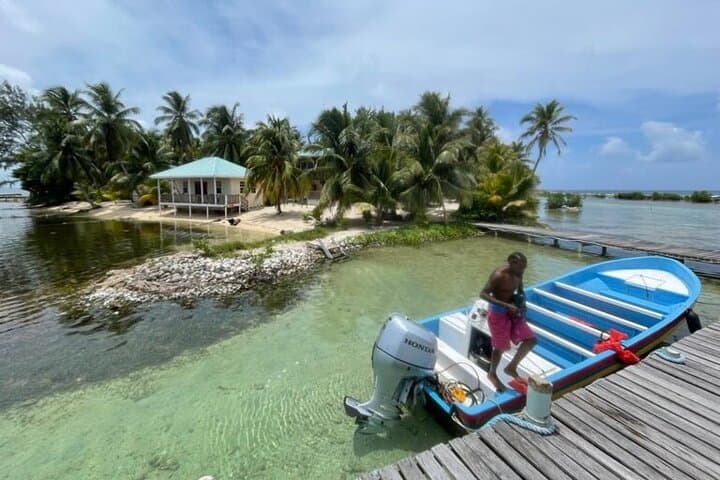 Half-Day Reef Snorkel from Dangriga: Manatees, Crocs & Barrier Reef Snorkeling photo 4