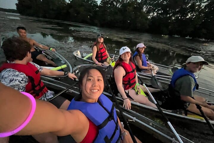 Private Clear Kayak Tour on Lady Bird Lake — Austin Downtown Paddle & Bat Watch photo 3