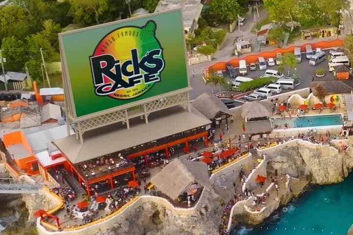 Negril Sunset Catamaran Party to Rick's Cafe — Open Bar, DJ & Snorkel photo 6