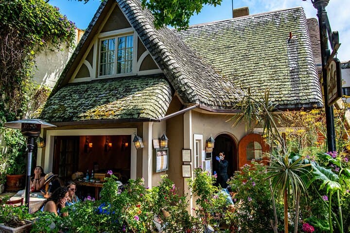 Carmel on Foot: Hidden Courtyards, Artists & Ocean Views Audio Tour photo 3