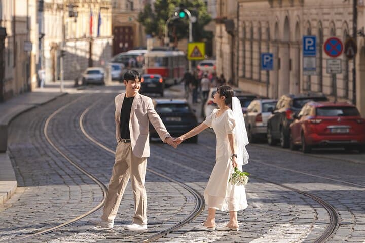 Prague Private Photoshoot: Iconic 90-Minute Walking Session with a Local Photographer photo 4