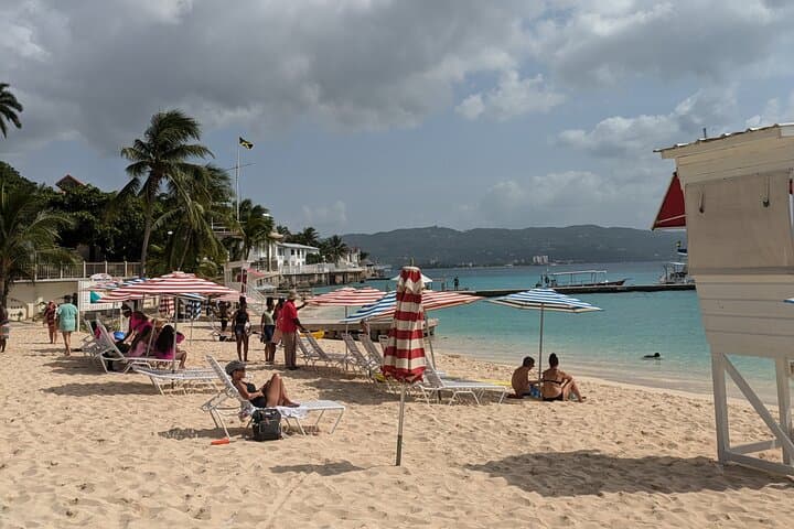 Doctors Cave Beach Break & Montego Bay Highlights — Beach Day, Snorkel and Local Flavors photo 5