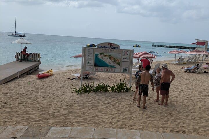Doctors Cave Beach Break & Montego Bay Highlights — Beach Day, Snorkel and Local Flavors photo 6