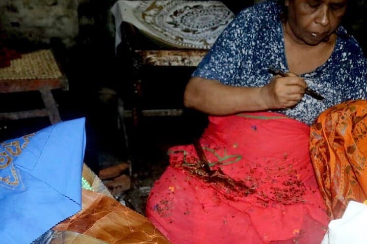 Private Batik Making Experience in Kandy: Hands-On Textile Workshop and Cultural Lunch photo 6