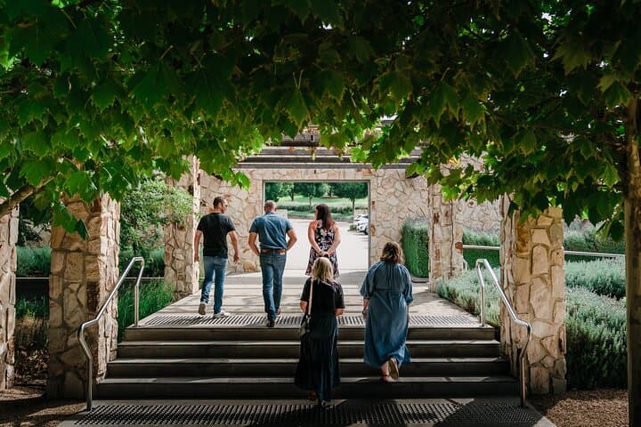 Adelaide Hills Wine Tasting & Hahndorf Private Day Tour from Adelaide