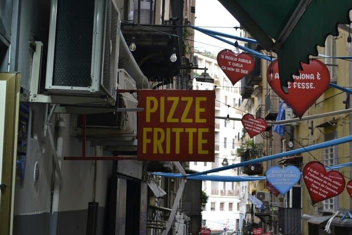 Naples Pizza Origins Exploration Game: Self-Guided Old Town Food Quest photo 5