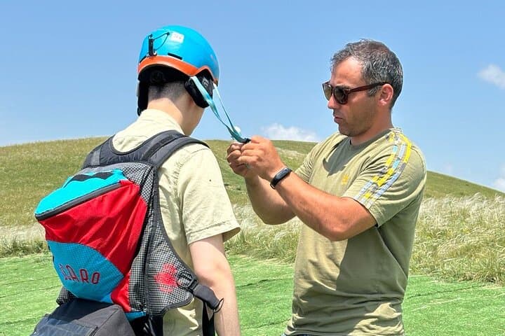 Soar Above Gudauri: Tandem Paragliding Flights Over the Caucasus photo 5