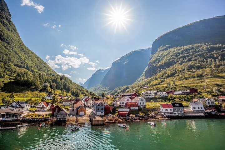 Private Tour to Flam and Stegastein Viewpoint from Bergen photo 2