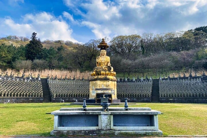 Eastern Jeju Private Tour with Tangerine Picking and Seongsan Sunrise Peak photo 2