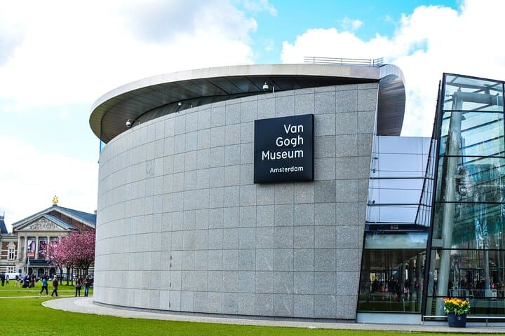 Private Van Gogh Museum Tour with Hotel Pickup in Amsterdam photo 2