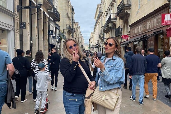 Essential Bordeaux: Private 2-Hour Walking Tour with a Local photo 6