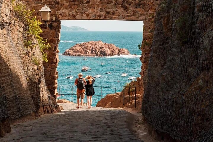 Costa Brava Coastal Hike & Snorkel: Tossa de Mar Day Trip from Barcelona photo 5
