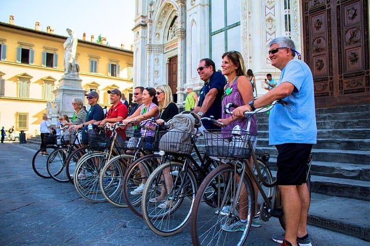 Florence Historic Center Bike Tour: Ponte Vecchio to the Duomo photo 4