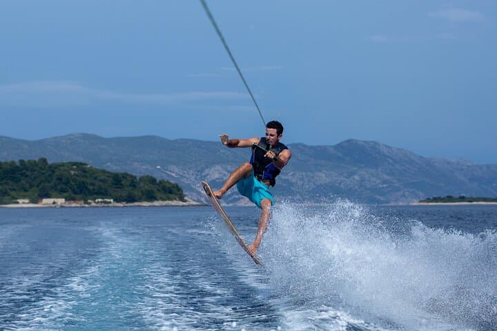 Wakeboarding in Lumbarda: 30-Minute Lessons on Korčula Island photo 4