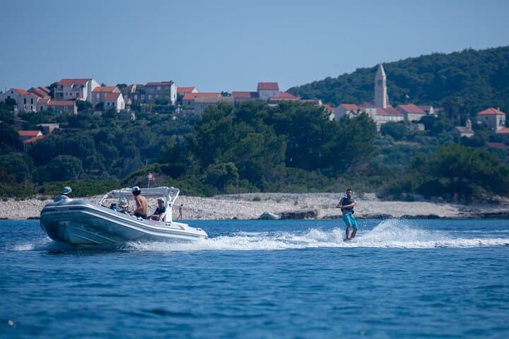 Wakeboarding in Lumbarda: 30-Minute Lessons on Korčula Island photo 5