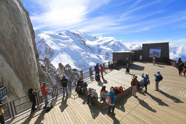 day-trip-to-chamonix-and-mont-blanc-from-geneva-practical-guide photo 5