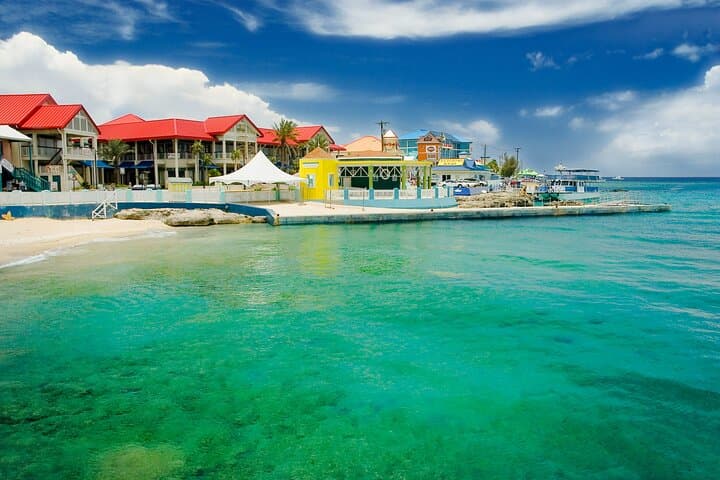 Private Half-Day Tour to Pedro St. James Castle from George Town photo 3