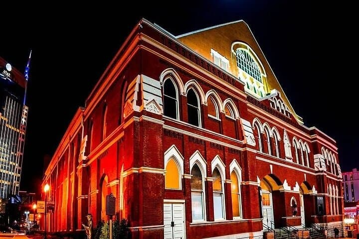 Nashville Dark Secrets: Murder, True Crime & Haunted Ghost Walking Tour