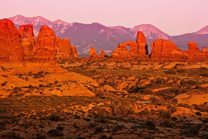 Arches National Park Morning Tour: Guided 4-Hour Exploration from Moab photo 2