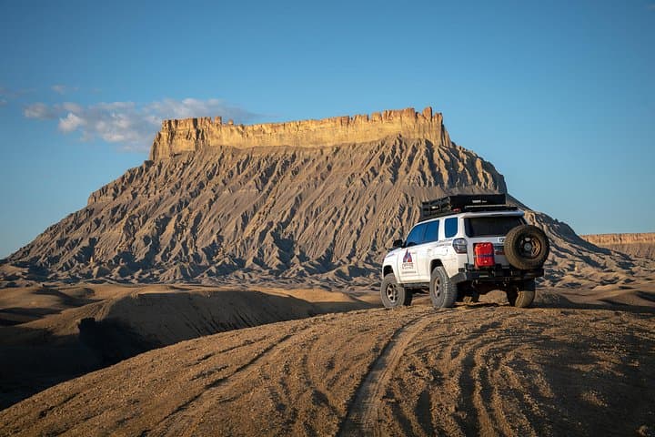 Offroad to Moonscape Overlook & Factory Butte — Private 4‑Hour Tour from Hanksville photo 2