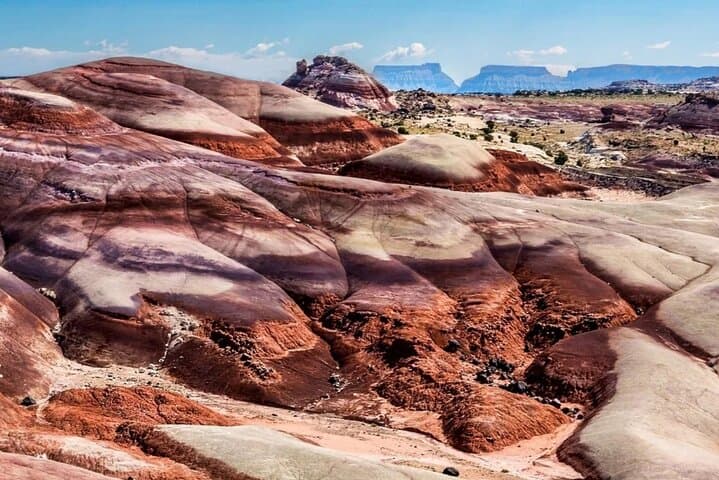 Capitol Reef Cathedral Valley & Bentonite Hills 4x4 Private Tour photo 4