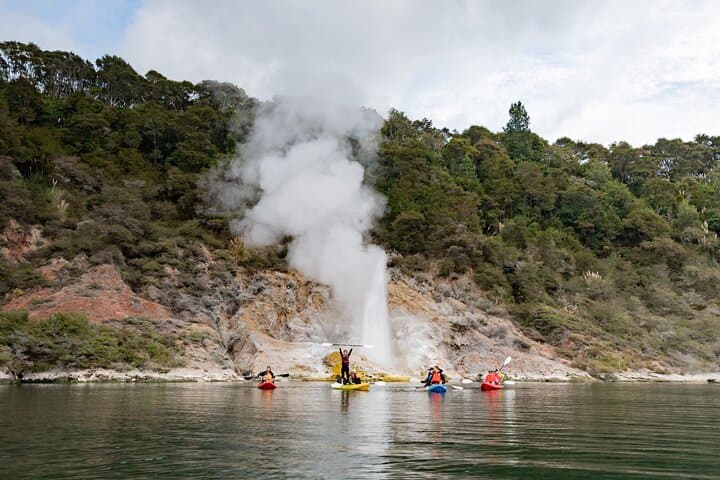 Private Waimangu Steaming Cliffs Kayak Tour on Lake Rotomahana photo 4