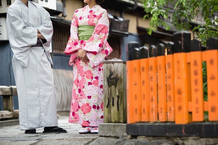 Kimono Walk to Fushimi Inari: Kyoto in Three Hours photo 5