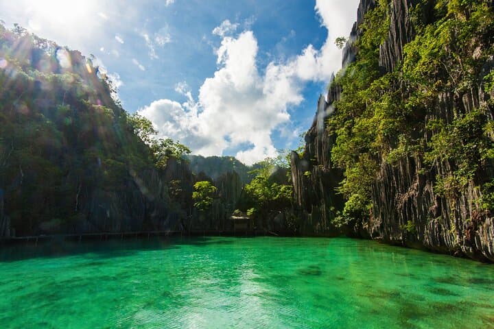 8-Day Palawan & Boracay Adventure: Coron Island Hopping and Boracay Beaches photo 5