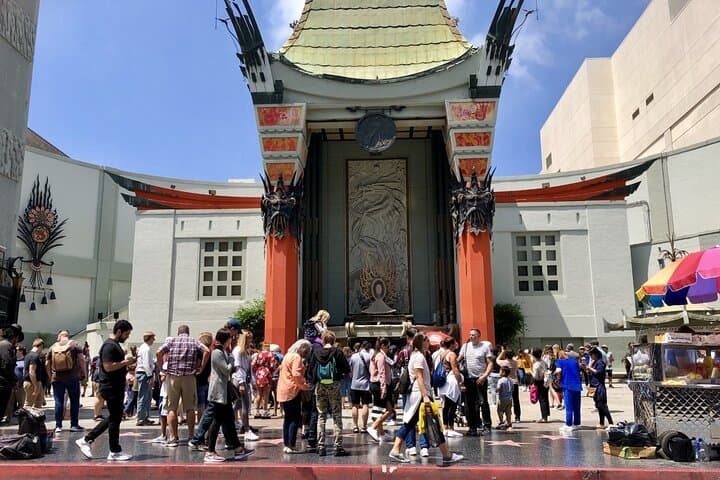 Hollywood Stars Tour: Walk of Fame, Celebrity Homes and Sunset Strip photo 5