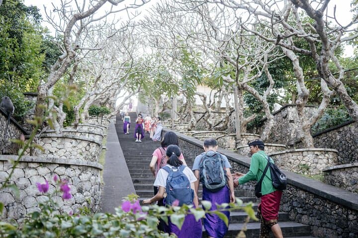 Uluwatu Temple & Kecak Fire Dance: Half-Day Sunset Tour photo 5