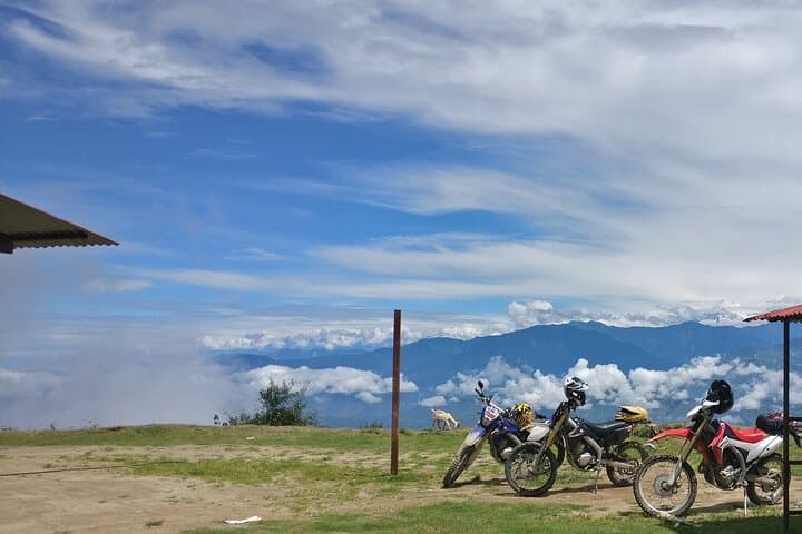Temple Run: Motorcycle Day Ride Through Kathmandu Valley
