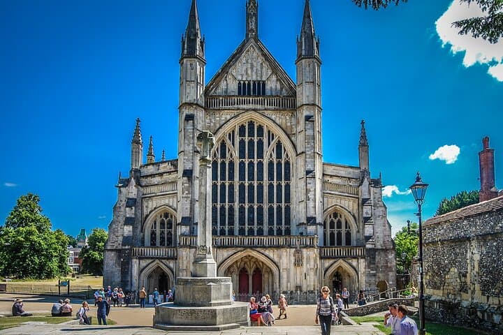 Windsor, Stonehenge & Winchester: Private Day Tour with Entry Passes photo 3